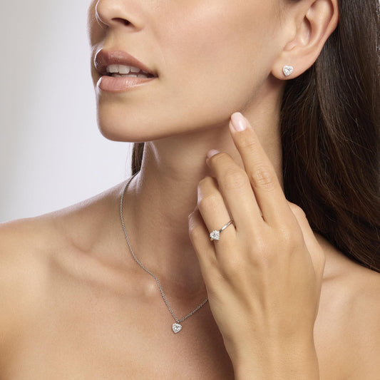 Orecchini Love Affair in Argento con Zirconi Taglio Cuore 563742