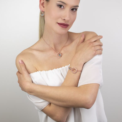 Collana Rosata con Tre Cerchi e Pietra Blu Sky XGR708RS