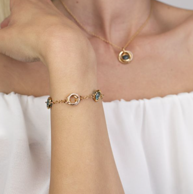 Pulsera Dorada con Cristales Azul Cielo y Circonitas XB1004D