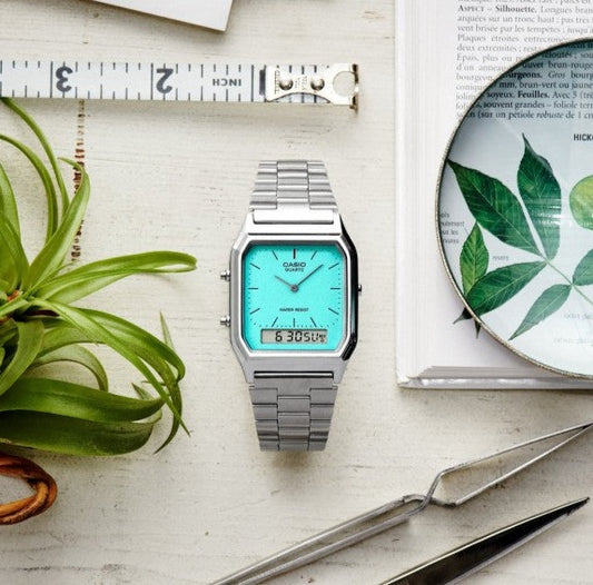 Orologio Donna Vintage Edgy Acciaio e Azzurro Pastello AQ-230A-2A2MQYES