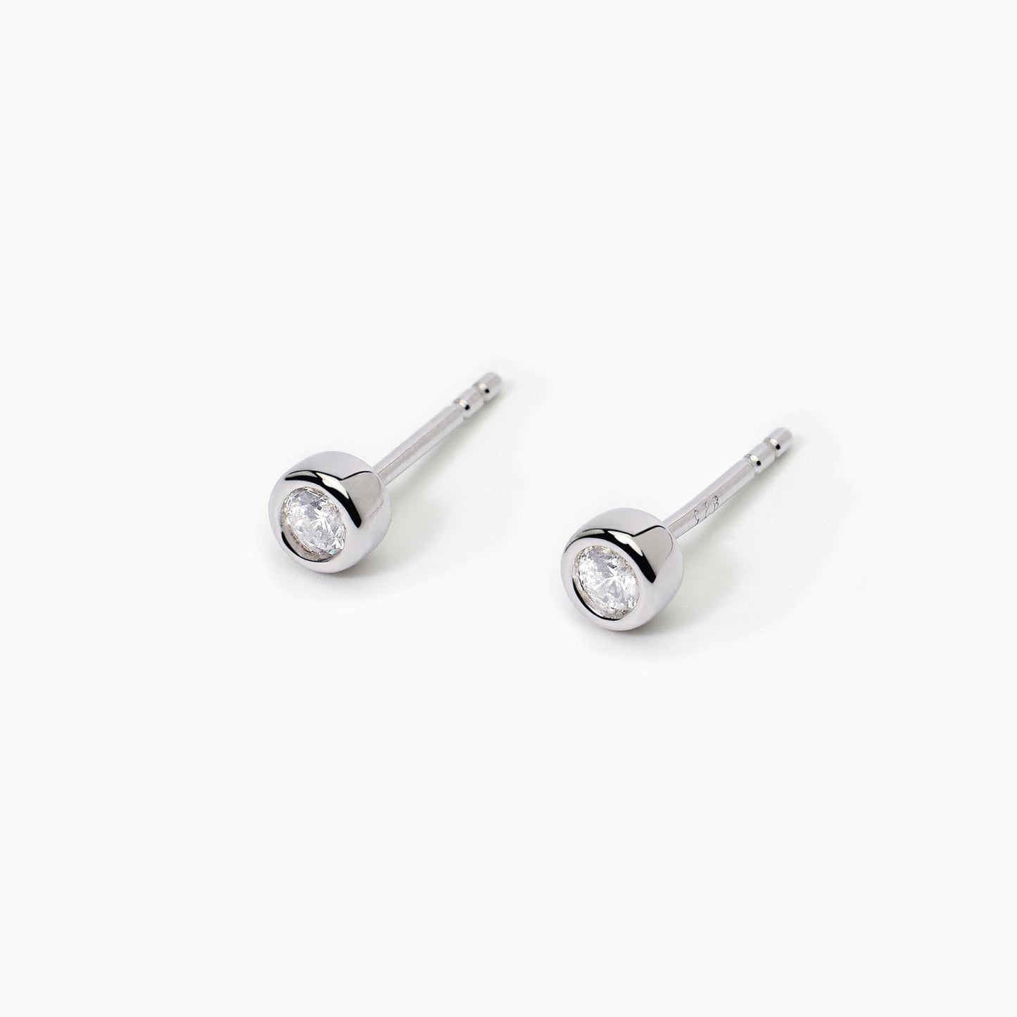 Orecchini Punto Luce 3mm in Argento Shiny 563600