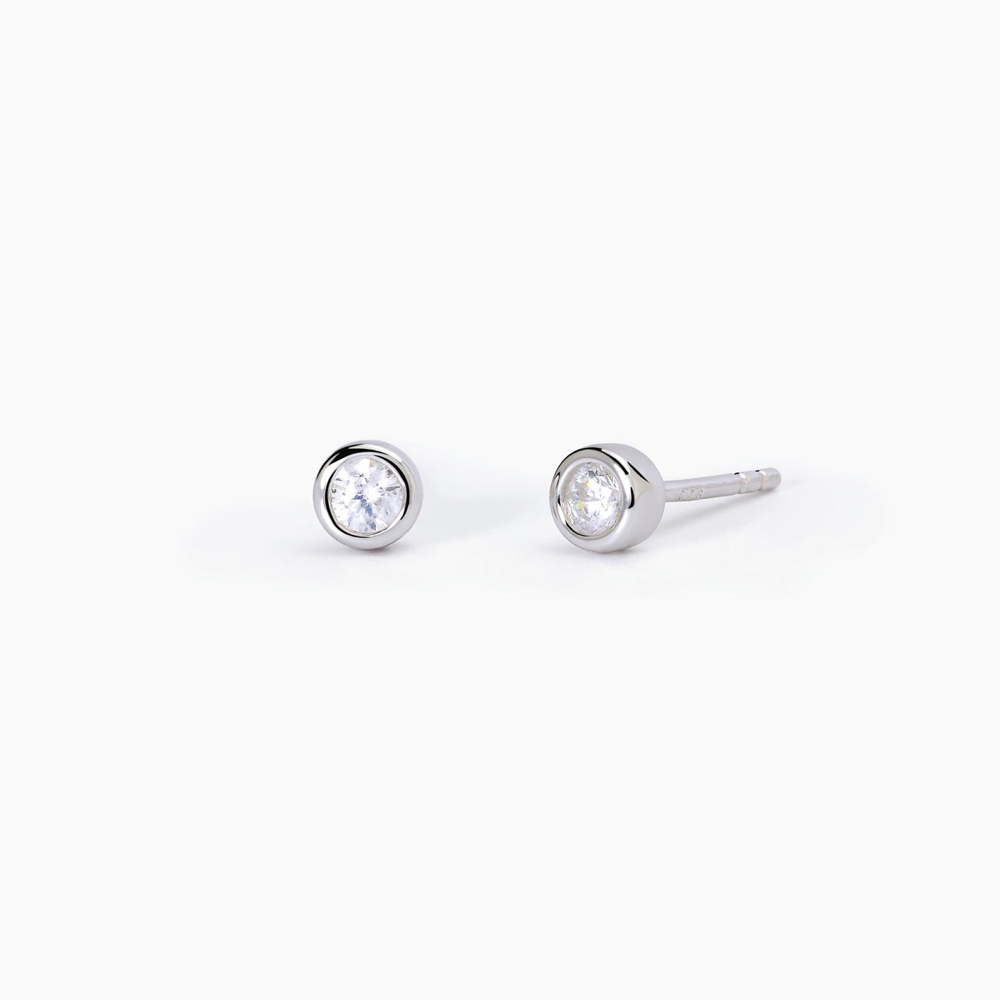 Orecchini Punto Luce 3mm in Argento Shiny 563600
