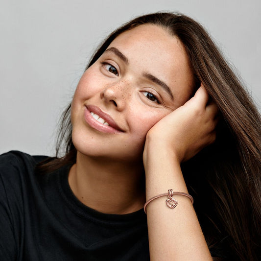 Charm con Cuori di Sorelle Collegati 789538C01