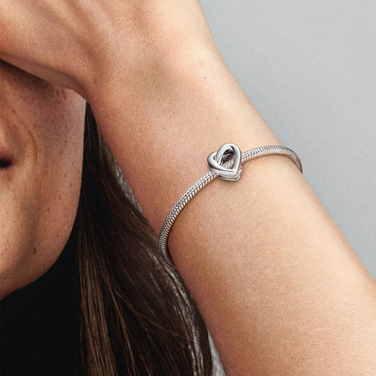 Charm Cuore intrecciato 798081