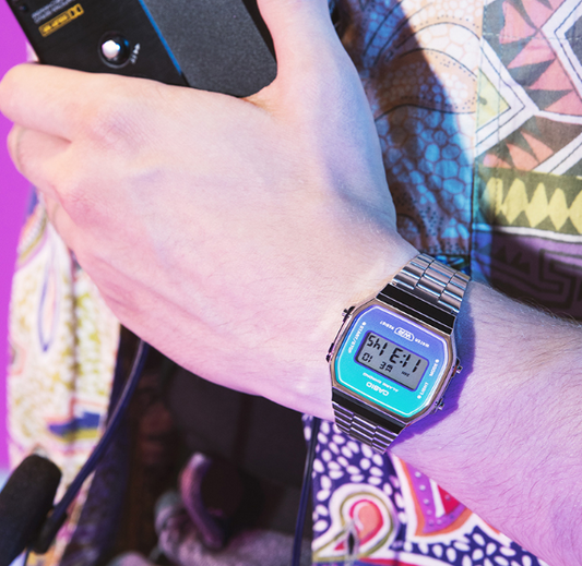 Orologio Con Cassa Quadrata Acciaio A168WER-2AEF