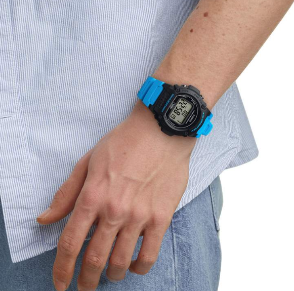 Orologio Uomo Digitale Nero e Azzurro W-219H-2A2VEF