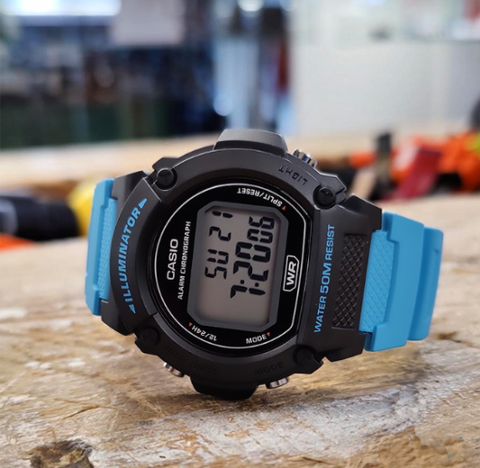 Reloj digital negro y azul para hombre W-219H-2A2VEF