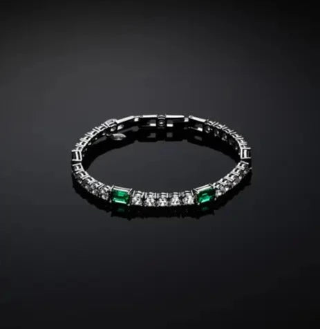 Bracciale Emerald con Zirconi Verdi e Bianchi J19AWJ04