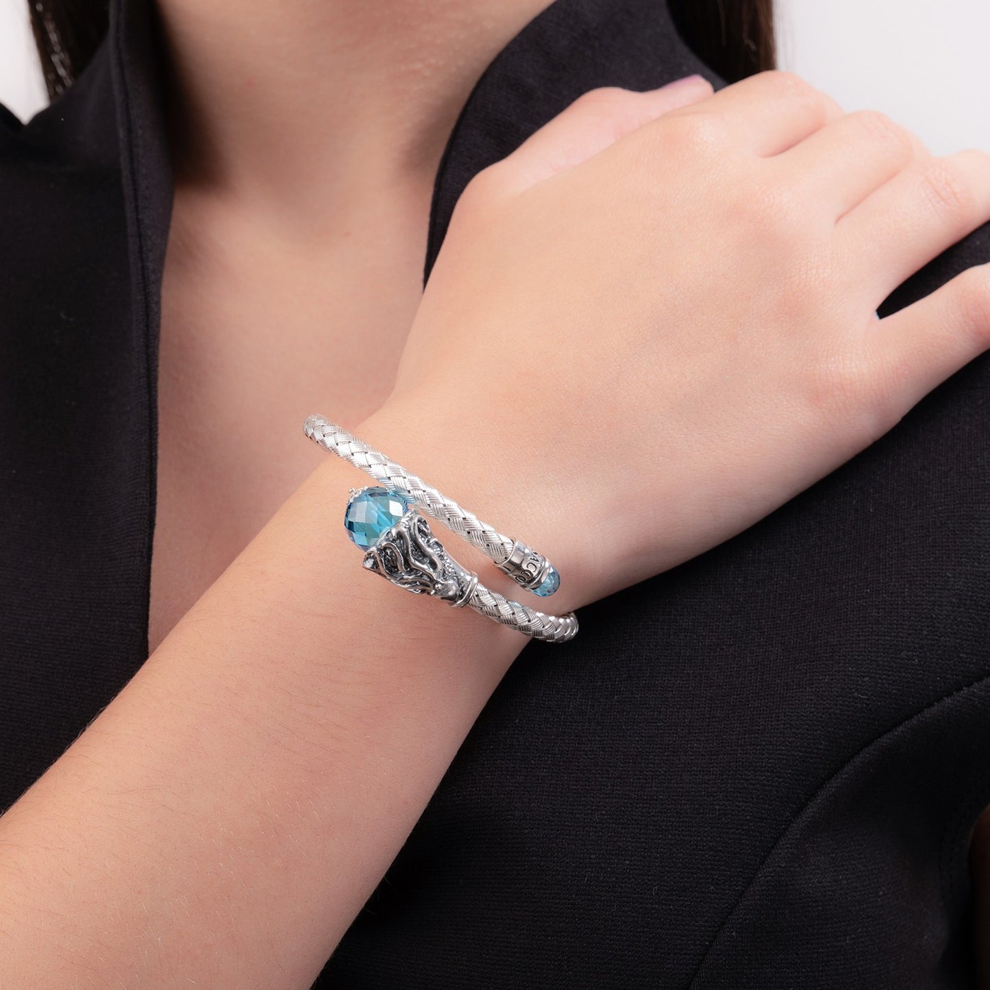 Bracciale Estate con Zirconia Azzurra 27804