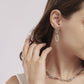 Cenicienta Rock Flat Oval Pendientes 563465