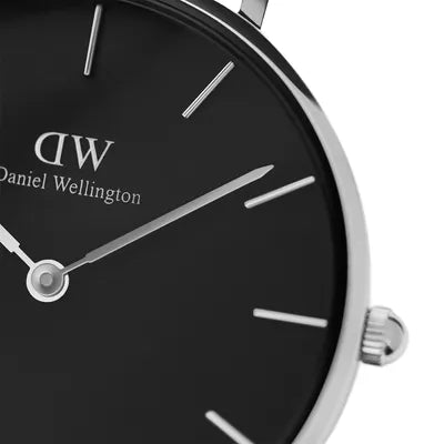 Reloj de mujer Petite Sterling en acero y negro 32 mm DW00100162 